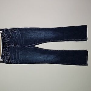 Silver Suki dark wash 29x33 slim boot cut jeans